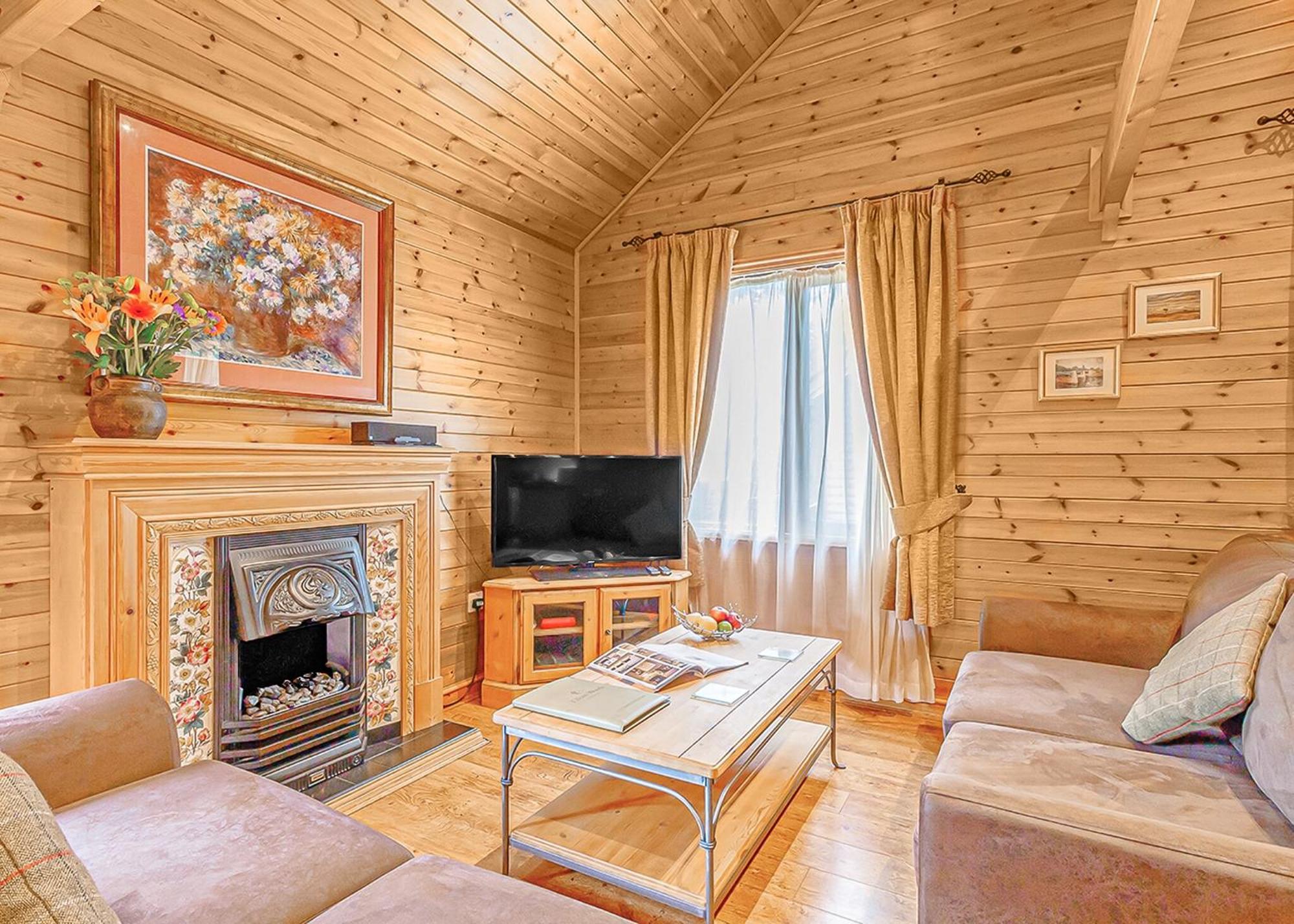 Tilford Woods Retreat *