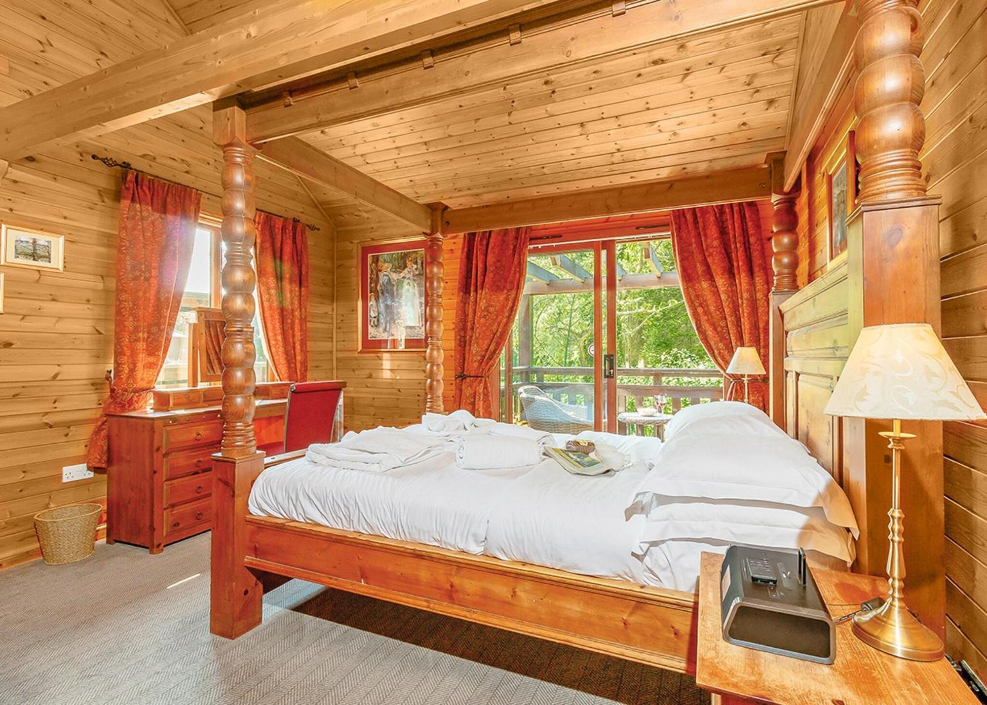 Vakantiepark Tilford Woods Retreat *