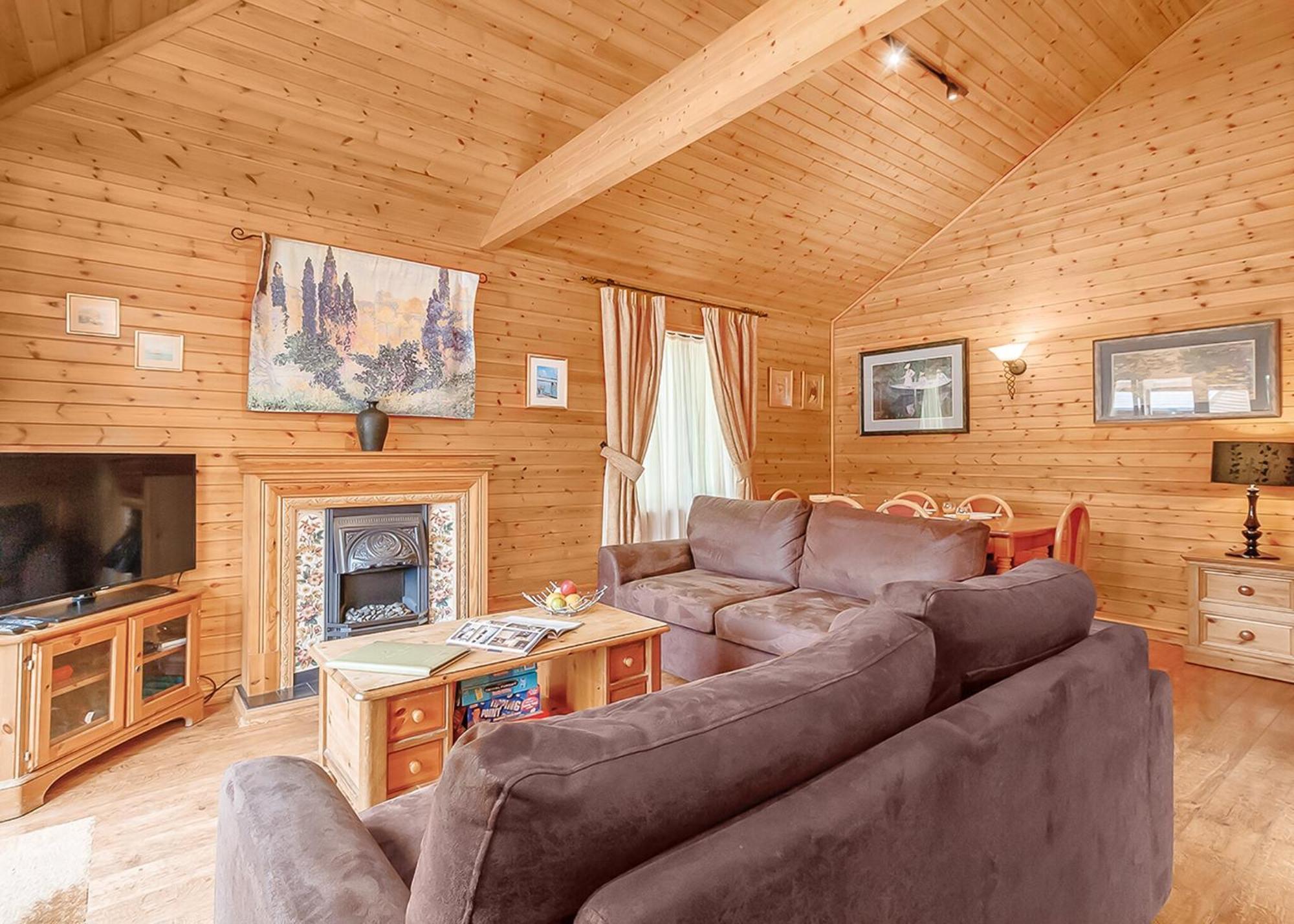 Tilford Woods Retreat *